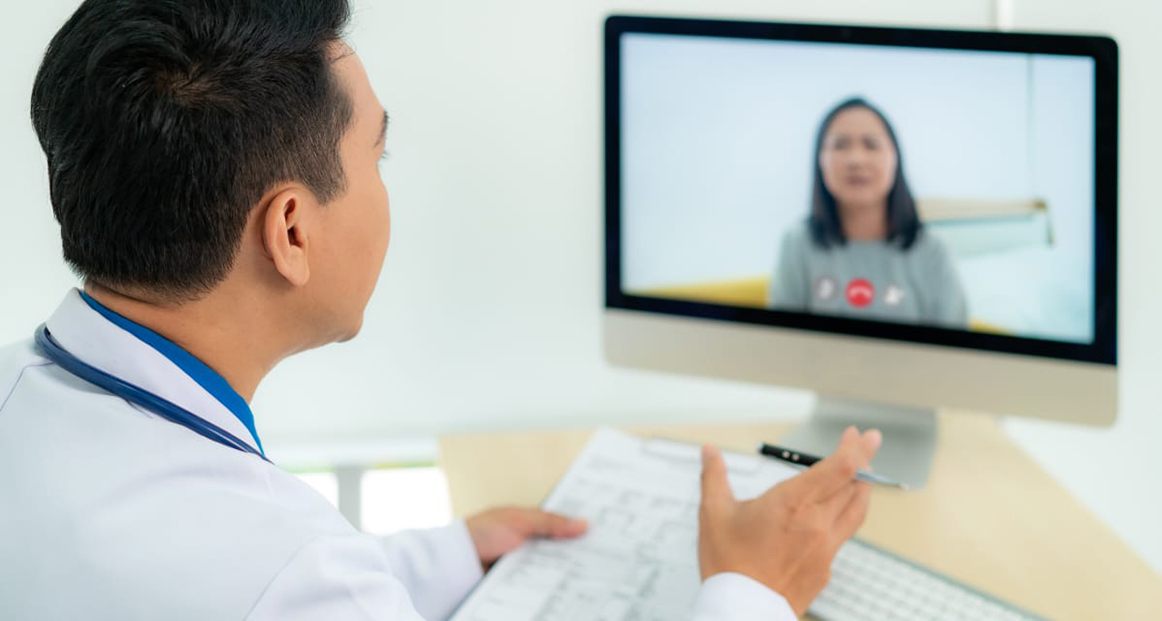 스마트 AR 안경 의료 지원이 진행 중입니다.